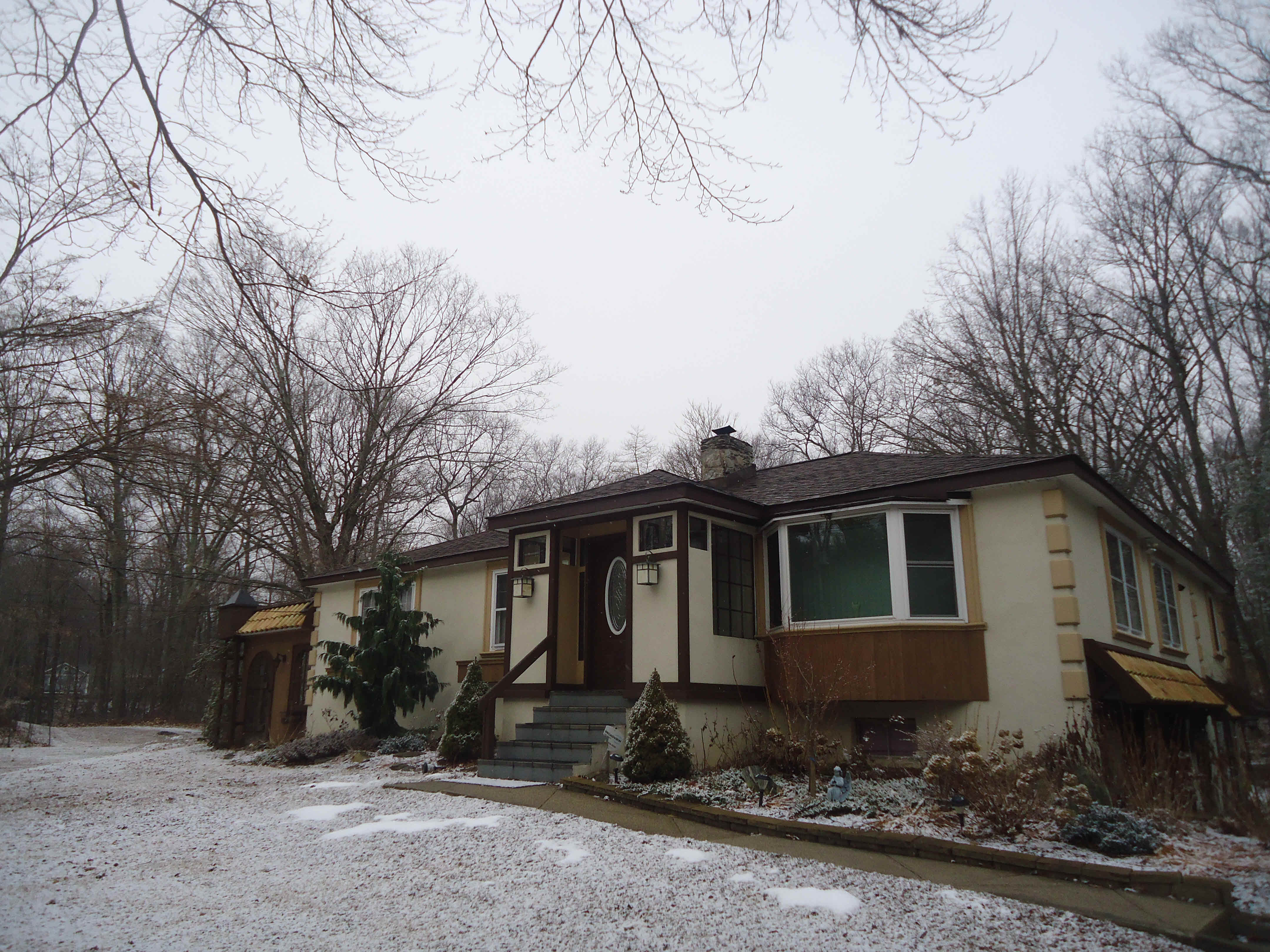 Building photograph for 39 NEW MILFORD RD WEST